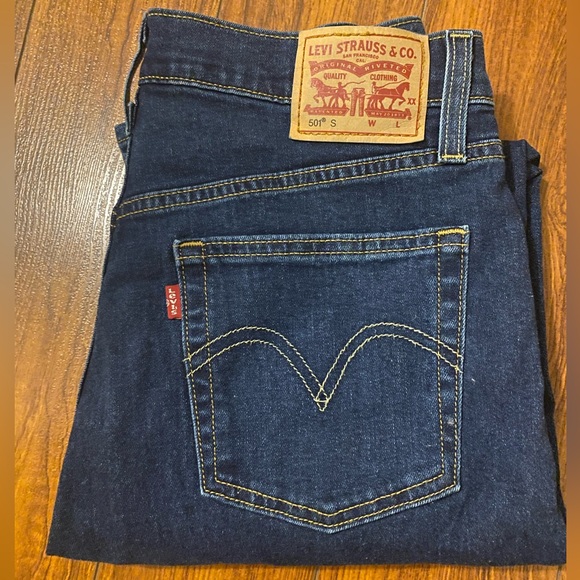 Women’s 501 Levi’s - Picture 1 of 3